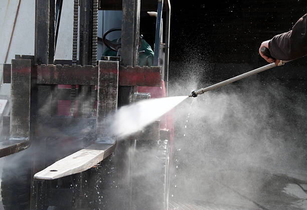 Best Roof Washing  in Hillburn, NY